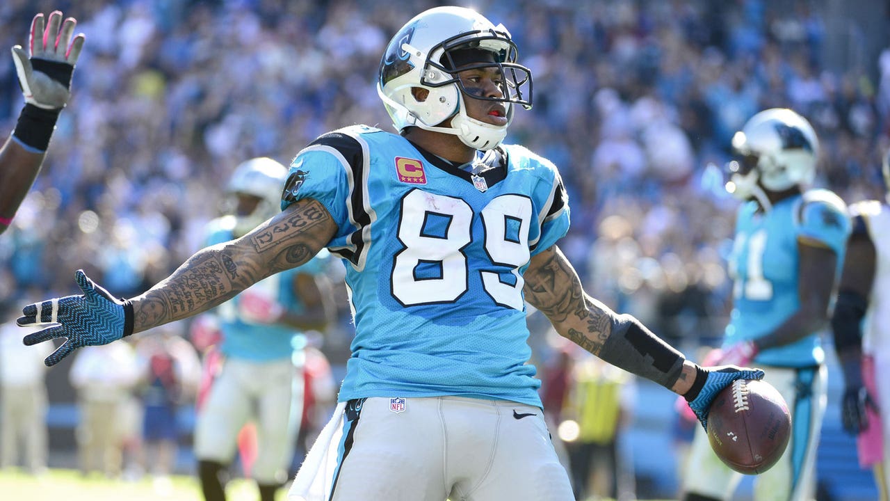 Panthers WR Smith hints he's not ready to retire